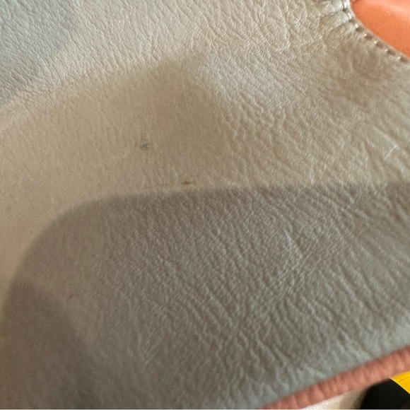 Disney Boutique Mickey and Minnie Mouse Kissing Satchel with Lace Detail - Picture 9 of 11